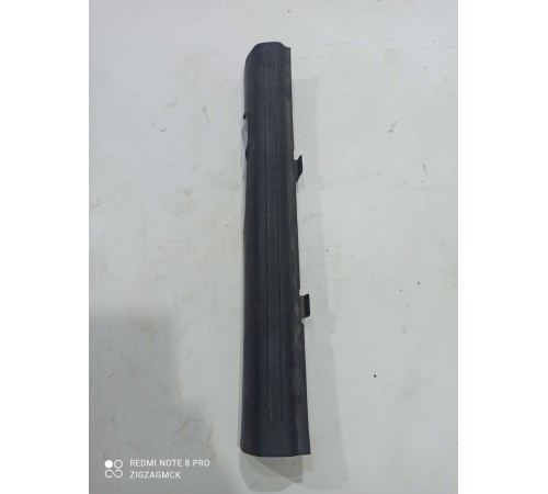 Накладка порога внутренняя передняя левая