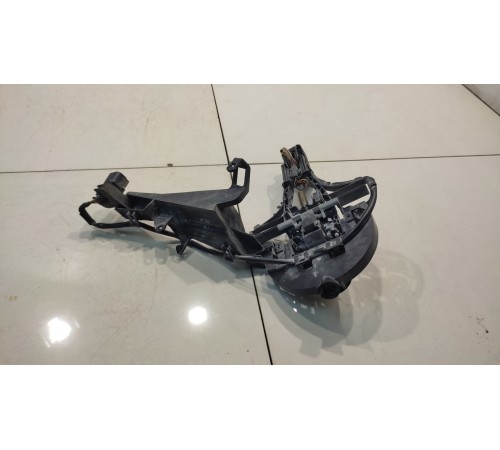 Ручка двери (задняя, правая, наружняя)