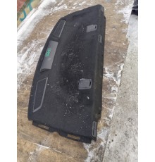 Задняя полка