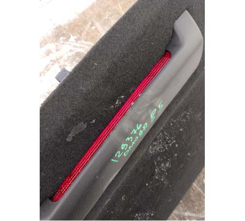 Задняя полка