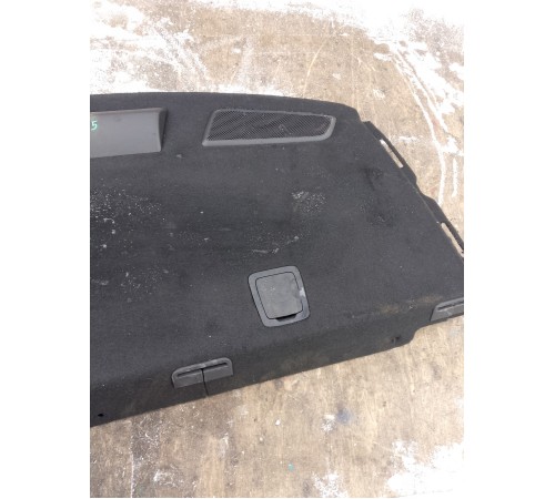 Задняя полка