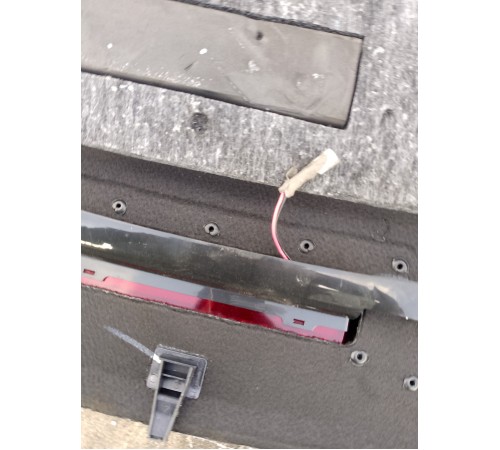 Задняя полка