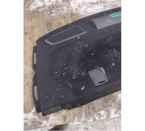 Задняя полка