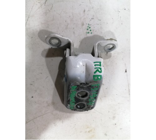 Петля двери передняя правая верхняя