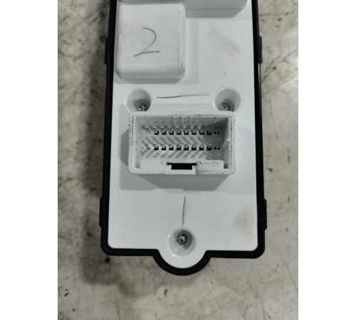 Блок управления стеклоподъемниками передний левый