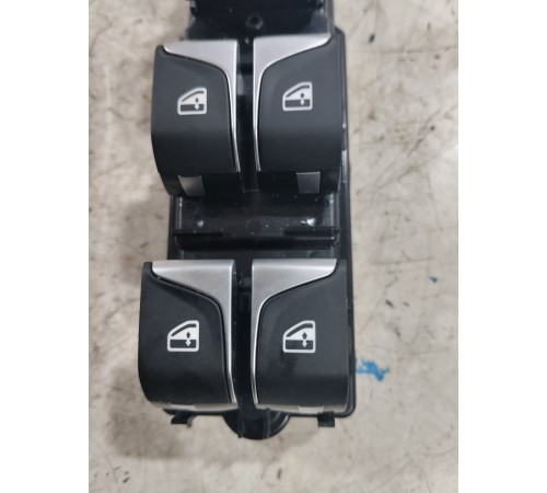 Блок управления стеклоподъемниками передний левый