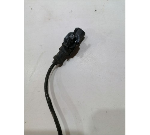 Датчик ABS передний правый