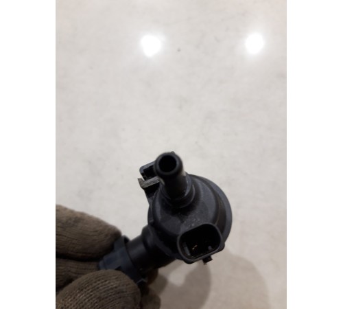 Клапан вентиляции топливного бака