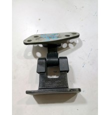 Петля двери багажника верхняя