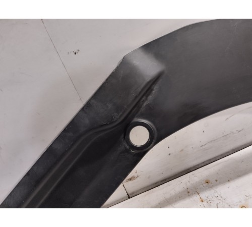 Накладка замка капота левая