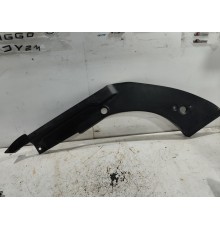 Накладка замка капота левая