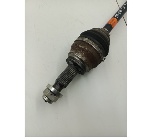 Привод (полуось) задний правый