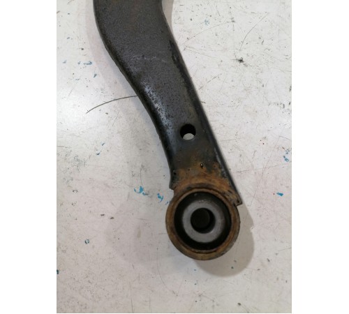 Рычаг задний левый верхний