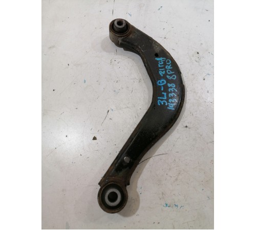 Рычаг задний левый верхний