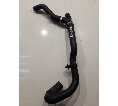 Патрубок системы охлаждения