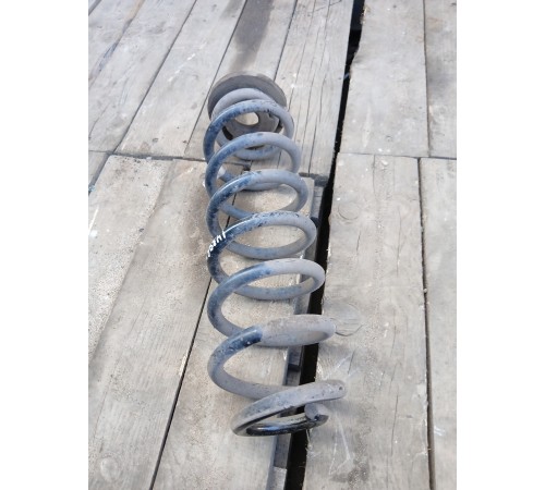 Пружина подвески задняя