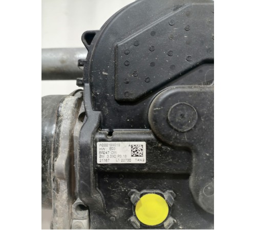 Трапеция стеклоочистителя в сборе