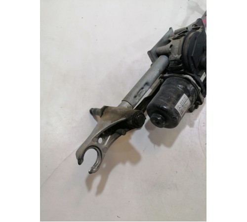 Трапеция стеклоочистителя в сборе