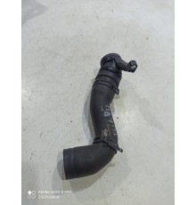 Патрубок системы охлаждения