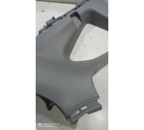 Обшивка задней стойки (правая)