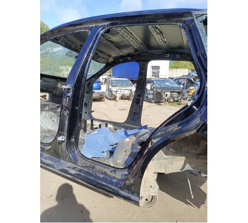 Порог со стойкой левый