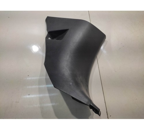 Обшивка стойки (передняя, правая)