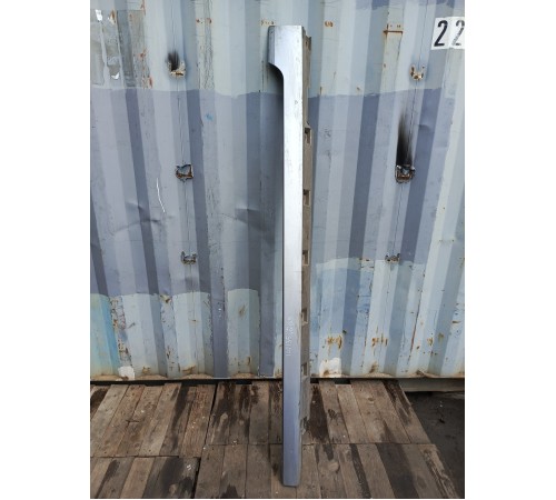 Накладка порога левая