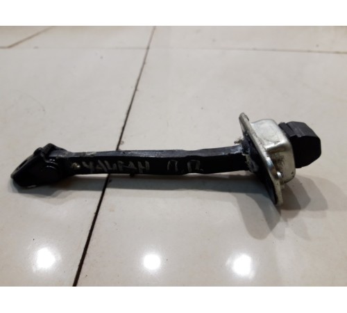 Ограничитель двери (передний, правый)