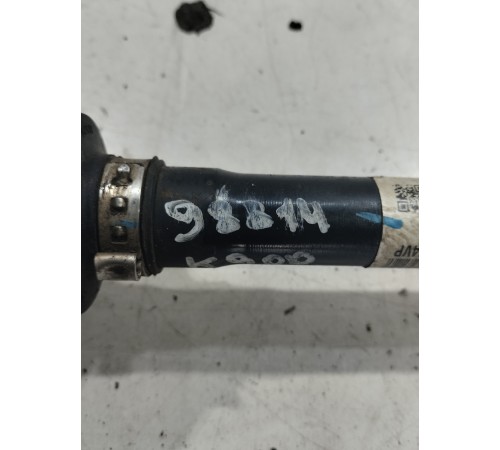 Привод(полуось) передний левый