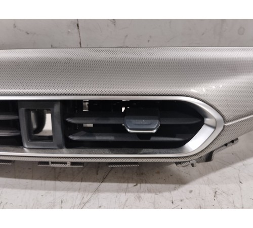 Накладка торпедо декоративная с воздушными дефлекторами