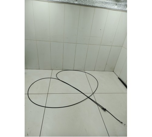 Трос открывания лючка бензобака