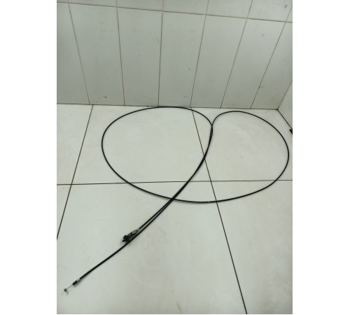 Трос открывания лючка бензобака