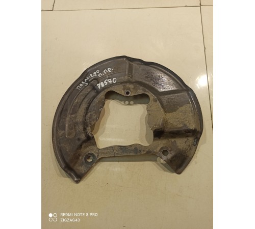 Пыльник тормозного диска (передний, правый)