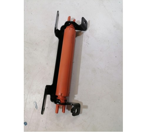 Демпфер крышки багажника