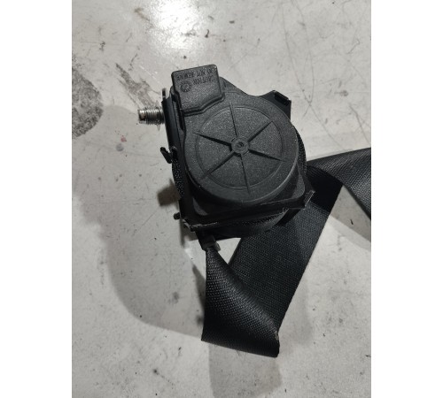 Ремень безопасности задний левый