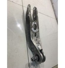 Рычаги подвески (задний, левый, нижний)