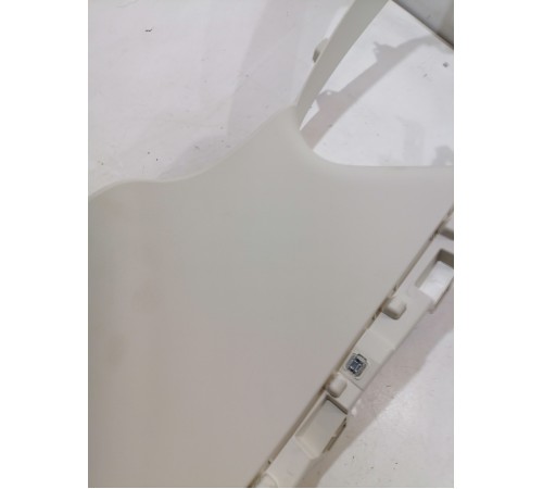 Обшивка багажника левая верхняя