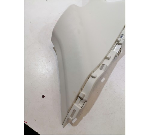 Обшивка багажника левая верхняя