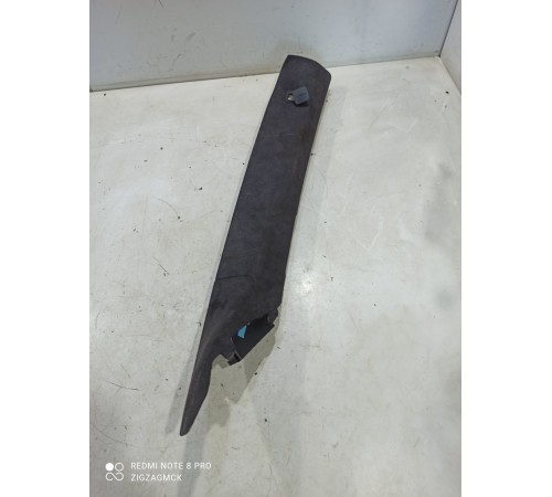 Обшивка стойки передняя правая