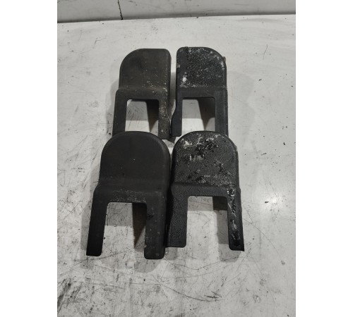 Комплект накладок креплений сиденья (4шт.)