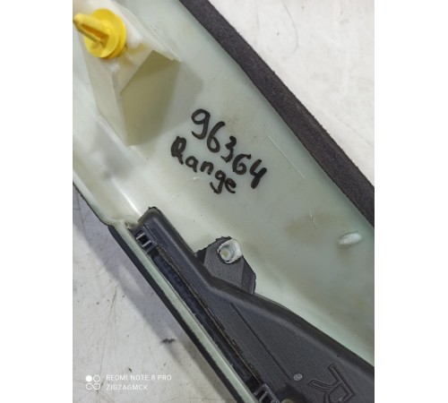 Обшивка стойки передняя правая