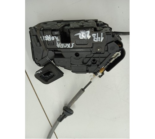 Замок двери передний правый