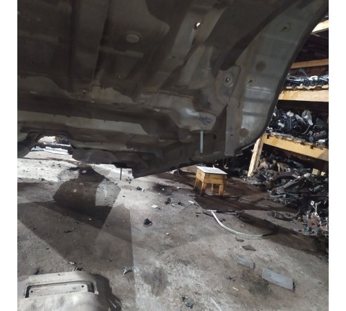 Порог со стойкой (правый)