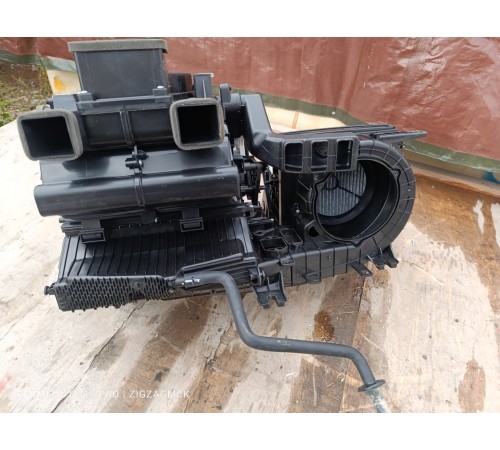 Корпус отопителя (печки)