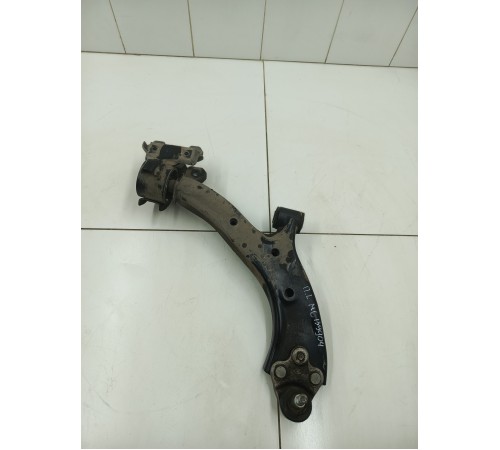 Рычаг подвески передний левый