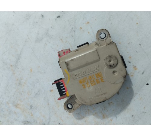 Моторчик привода заслонок отопителя