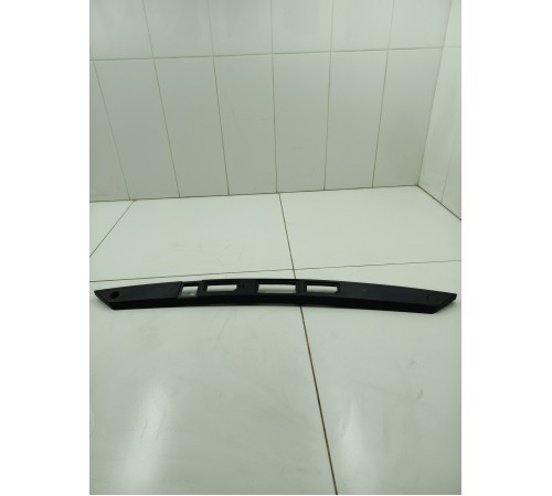 Накладка крышки багажника