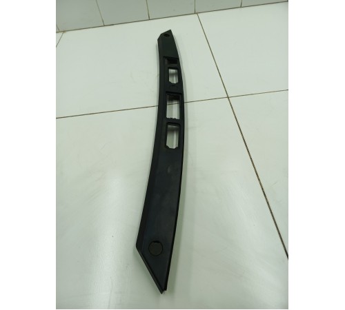 Накладка крышки багажника