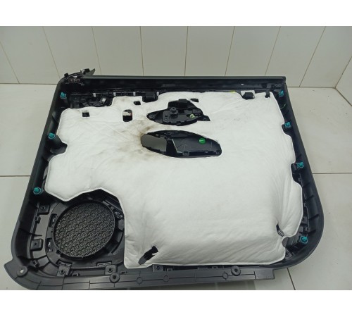 Обшивка двери передняя левая