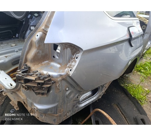 Крыло заднее правое